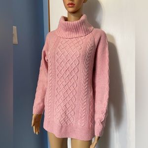 Women’s Cable-Knit Sweater, Size Medium